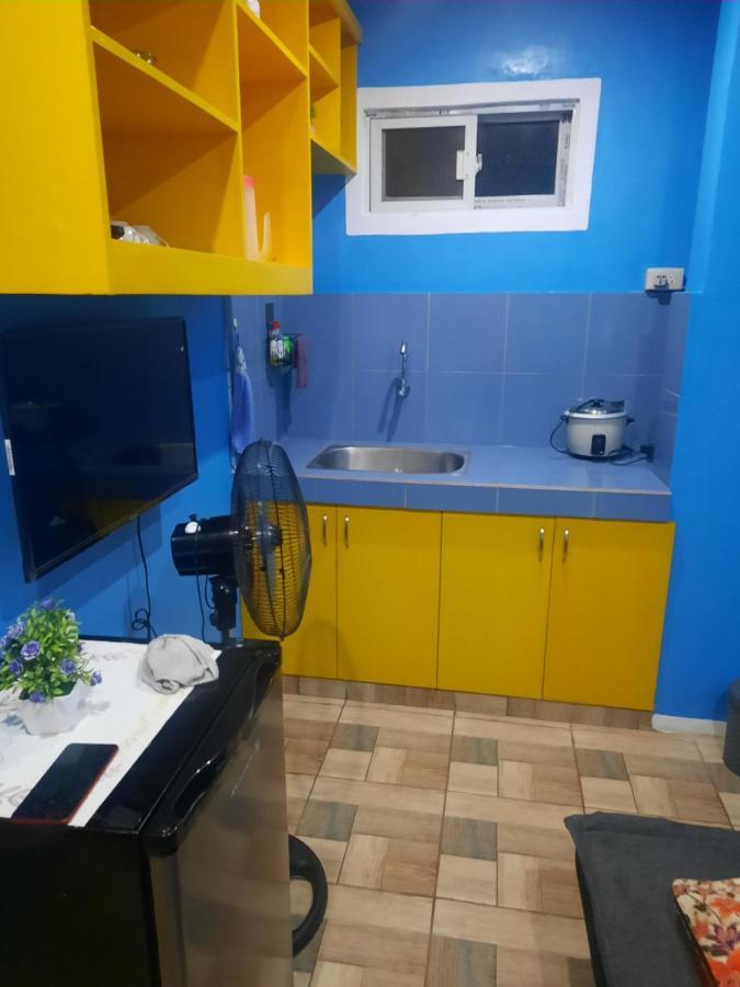 Bluenest Apartment Manila Exterior foto